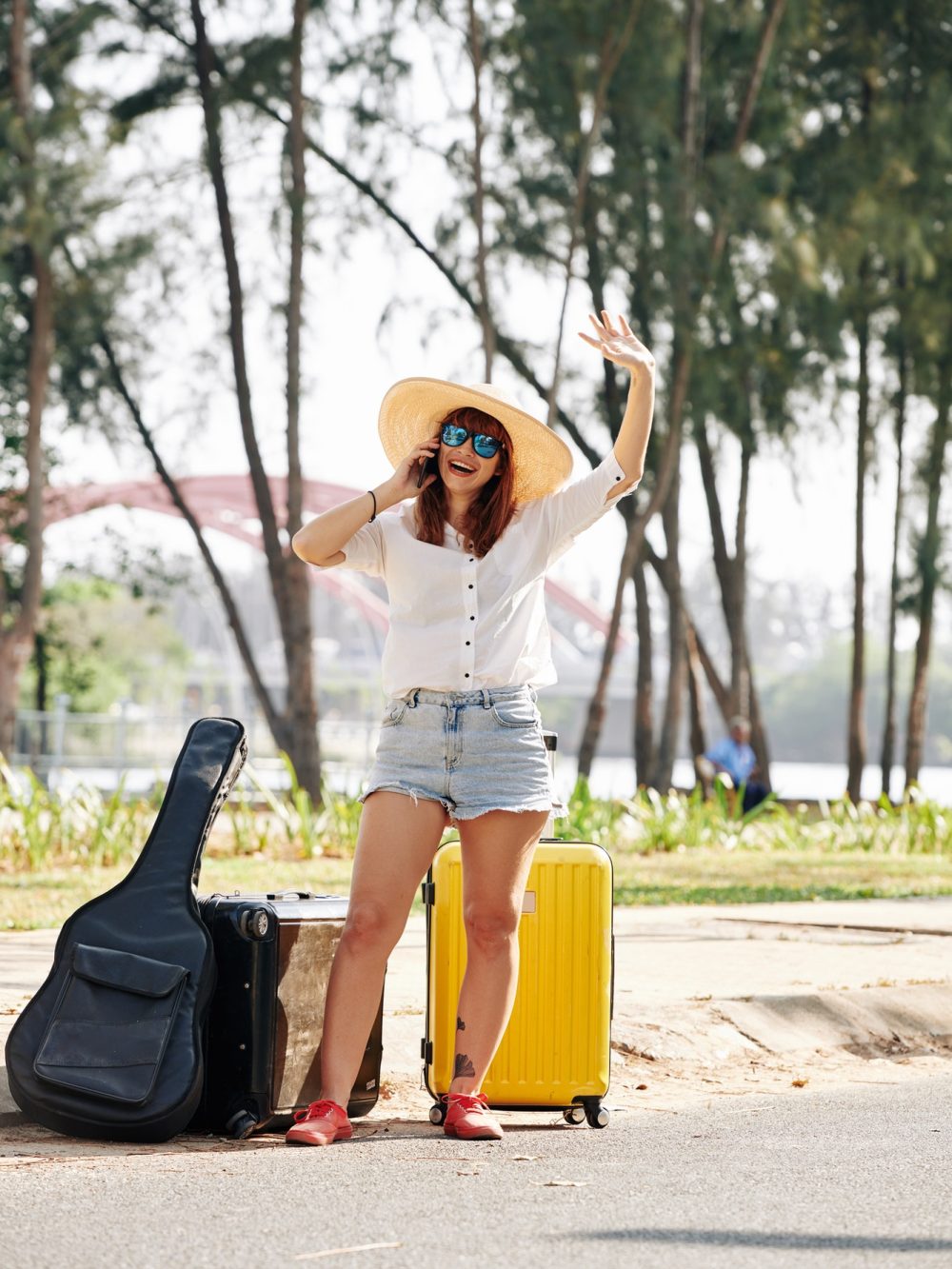 female-traveler-trying-to-chatch-car.jpg female-traveler-trying-to-chatch-car.jpg